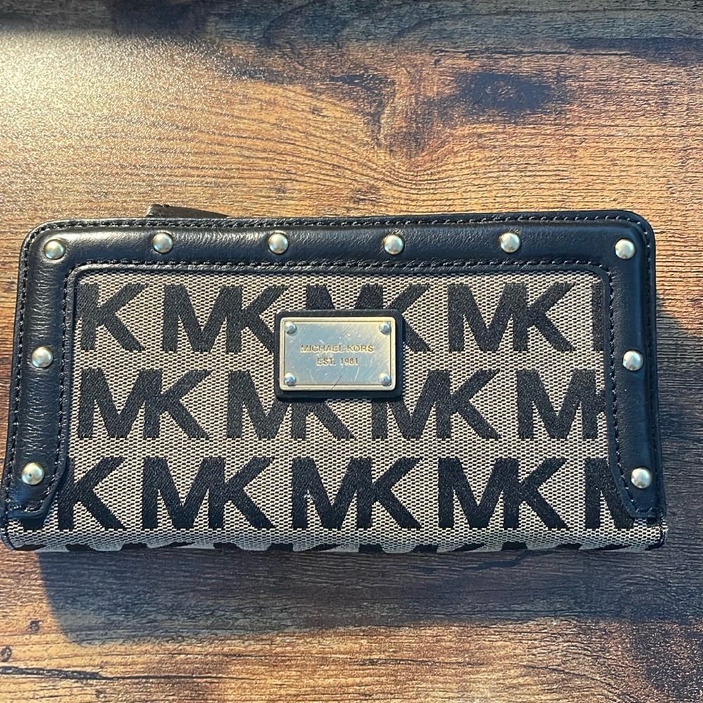 Michael Kors black MK wallet